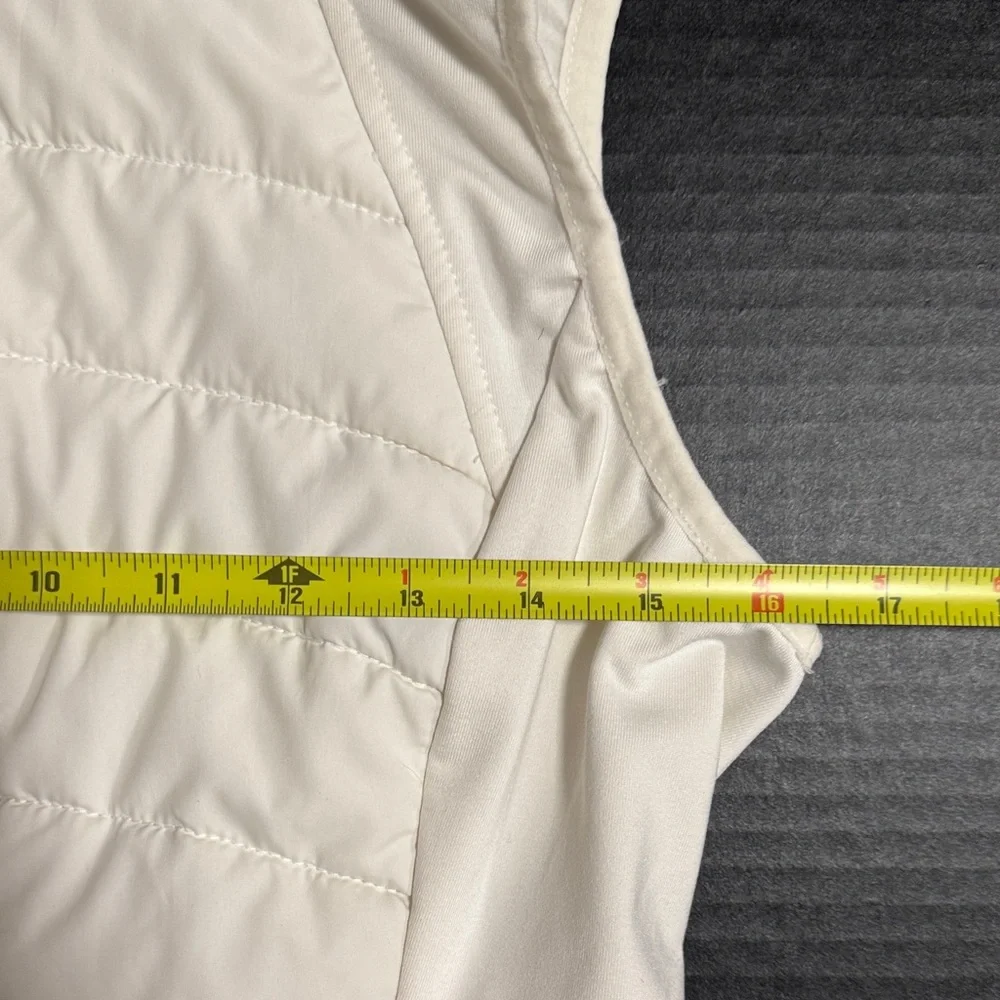 ASICS Women's Off-White Quilted Vest
